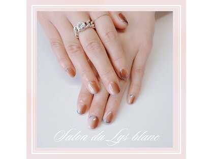 サロンドリスブラン(Salon du lys blanc)の写真