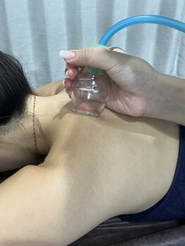 アーネスト 夙川店(EARNEST)/～セルライトクラッシュ　施術～