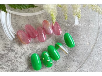 ネイルサロン アージュ(Nail Salon A jyu)/ビビッドグリーン