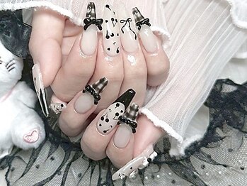 フォルチュンヌネイル 横浜天王町店(fortune nail)の写真/《華やか～シンプル大人デザインまで☆》特別な日や推し活イベントにも対応！特別な日は綺麗な爪で気分UP♪