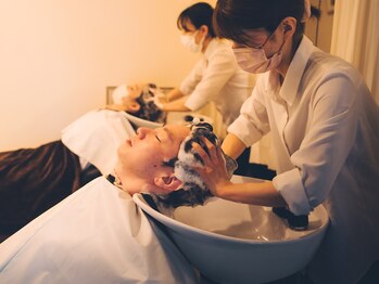 リッツ 渋谷店の写真/癒しのひとときを一緒に共有☆友達と彼氏彼女、家族と一緒に極上のヘッドスパを体験!お出かけの合間に◎