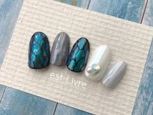 エストリブレ(estLivre)/ユニコーンネイル