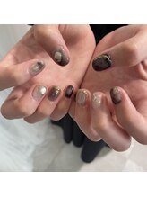 ロクサンサン(633)/ブラックニュアンスネイル