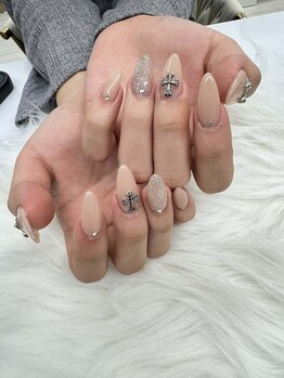 ルシーネイル 薬院(Lucie Nail)/