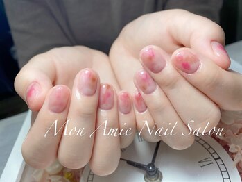 モン アミ(MON AMIE)/持ち込みアート