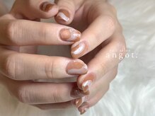 アンガット(angot.)/マグネットネイル×白ライン