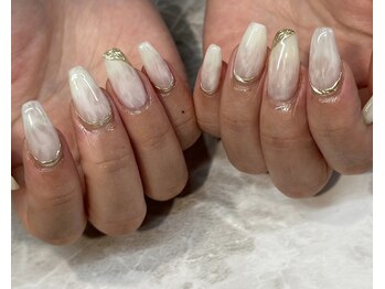 パーミル アイ アンド ネイル クマモト(permille ‰ eye&nail Kumamoto)/ホワイトニュアンス