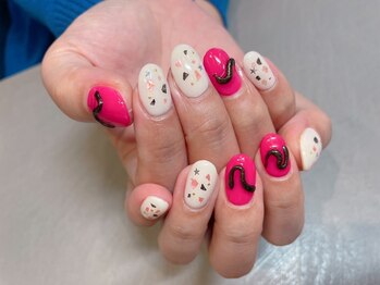 アトリエ ツメ(atelier TsuMe)/ニュアンスネイル/個性的ネイル