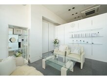 マロウド 藤枝店(malowdo)/広々とした店内