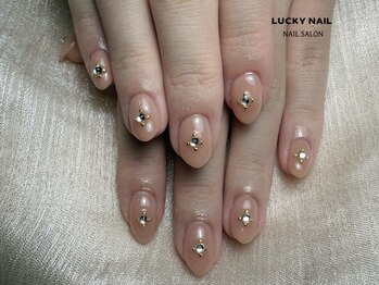 ラッキーネイル(LUCKY NAIL)/
