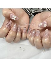 サロンドウイ(salon de OUI)/ピンクのガーリーネイル