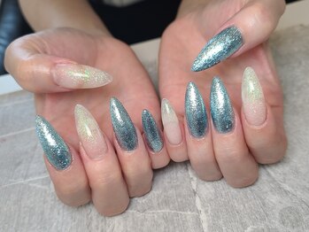 ネイルホン(nail Hong)/