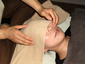 からだファイン 熊谷アズイースト店/《小顔ヘッドセラピー》