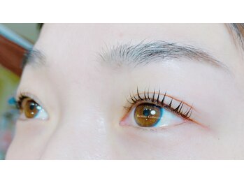 ビューティーコレクション アリレイナ(BEAUTY COLLECTION ARIREINA)/まつ毛パーマで向きを一定に