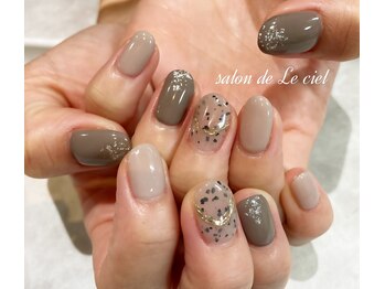 サロン ドゥ ル シエル(salon de Le ciel)/ダルメシアンnail