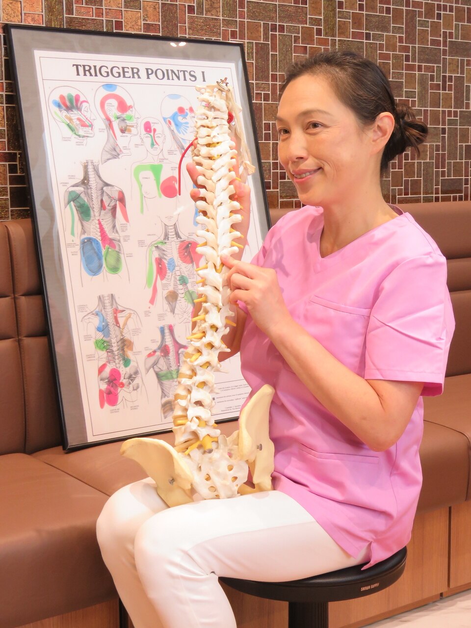 【美品】フラットサービカルルーラー　カイロプラクティック/整体 美品】フラットサービカルルーラー カイロプラクティック/整体