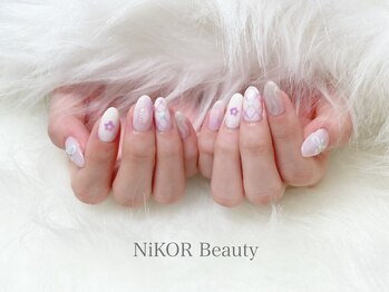 ニコルビューティー 高槻 南平台店(NiKOR beauty)/ラグジュアリーアート/8,000円～