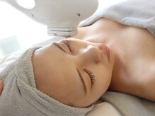 美人プラス 幸田店/4.さらにシミに集中フォト照射♪