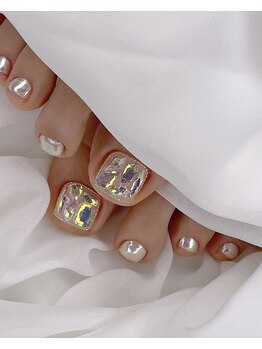 ミュズネイル(MUSE NAIL)の写真/【フット長さ出しができる！】他ではなかなかできないふっと長さ出し対応◎サンダル映えする理想の足元に