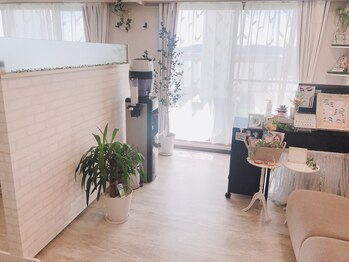 ルミナスアイ(Luminous Eye)/店内