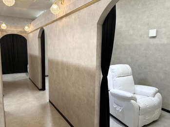 エルナチュール 下通(L nature)の写真/【完全個室】初めての方でも安心していただけるよう、当店では全席完全個室にこだわりました＊