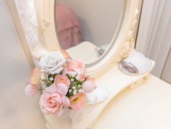 サロン ド リセ(Salon de Lise)/