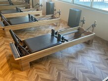 ララアーシャ 池袋スタジオ(Lala Aasha)の雰囲気（人気のピラティスも最大10名の少人数クラスでレッスン可能！）