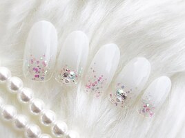 白グラ×ラメホロネイル☆