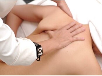 シェリートーキョー 成田店(Cherie Tokyo)/肩甲骨の可動域を最大限に