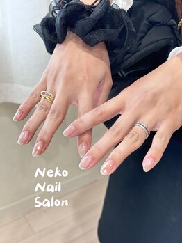 ネコ(Neko)/キラキラ 茶色 ハート