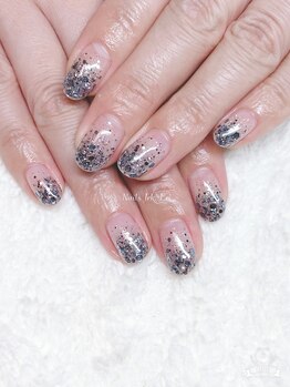 ネイルズ イルク(Nails Irk)/