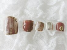 ネイリシャス(NAILICIOUS)/大人っぽいカラーと柄が素敵♪