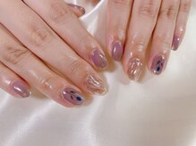 モグネイル(Mogunail)/9月定額B 手書きフラワー