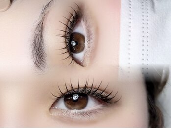リズ アイラッシュ(r's eyelash)の写真/自分に似合う眉が分からない方へ！丁寧なカウンセリングと骨格×顔型で似合わせ眉・まつげを提案◎