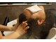 ノックス(NOX)の写真/美容師免許所持者によるヘッドスパ。頭皮・首・肩までほぐし、帰る頃にはスッキリ軽やかに♪