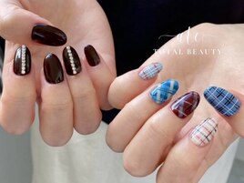 アシメネイル★秋チェックネイル