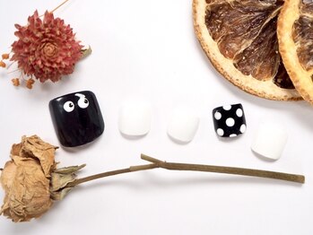 ボボカ(BOVOKA)/モチーフフットネイル