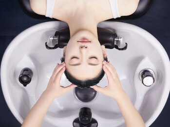 コメディカル(CO+MEDICAL)の写真/髪にボリュームやハリ・コシがなくなってきた方、細毛の方も必見◎育毛促進ケア美容コースをご用意!