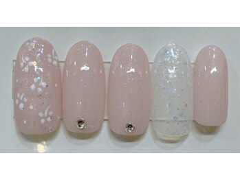 エマーブル ネイル(Aimable nail)/