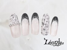 レオニー(Leonie)/ツイード×フレンチネイル　　