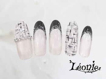 レオニー(Leonie)/ツイード×フレンチネイル