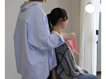 シロイロ(SHIROIRO)の雰囲気(パーソナルカラー診断で似合う色を分析)
