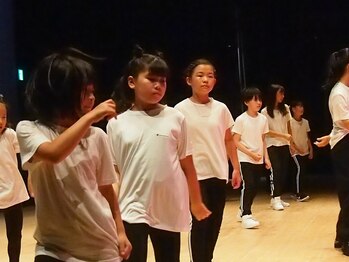 ともさか整体院/鴻池新田ダンス東大阪市ダンス