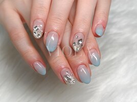 グラデ/ワンホンちゅるんネイル