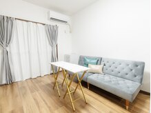 クリスタルボウ(Crystal BEAU)/ソファールーム