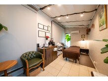 アオダモ(aodamo)の雰囲気（開放的な空間で極上のリラクゼーションをご堪能下さい。）