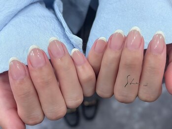 シー(SHE)/フレンチネイル