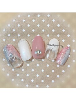 アルファ ネイルズ(ALPHA NAILS)/【特集】　ブライダルネイル