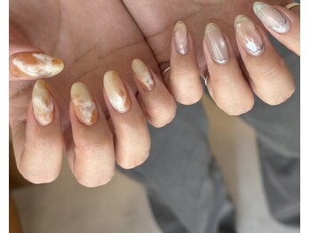 キッツネイル 警固薬院(KITS)/OMAKASE