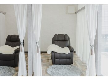 リノ(Lino)/リラックスできるEYE専用空間